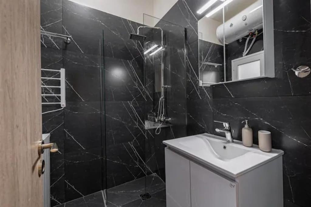 אתונה So36 Filoxenia Place Like Home In Koukaki-Near Metro מראה חיצוני תמונה